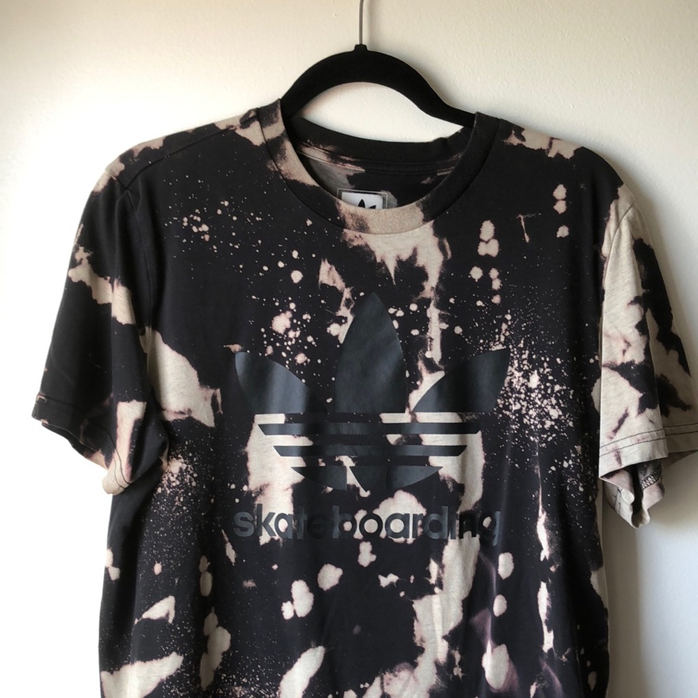 Vintage Adidas SB t-shirt